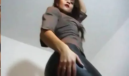 كبيرة جدا الحمار سكس عربي افلام مترجم