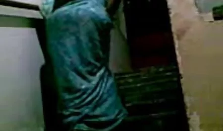 ثلاثة داني سكس كامل عربي دانيلز فينيكس ماري و أمي
