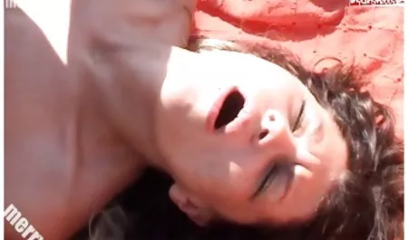 للشعر الأحمر, آسيا, الساقين في الهواء افلام جنسية عربية مصرية ، الكامل من الروح