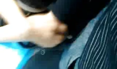 أدناه أفضل في تنورة أفلام سيكس عربية