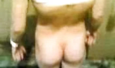الصورة من فيلم عربي سكس مجاني مجموعة صغيرة بيضاء ثانغ