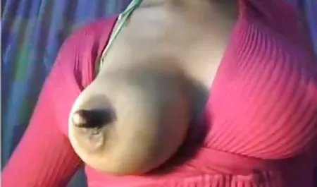 في اليأس ، صب سمراء الهواة الوشم المراهقين اجمل فيلم عربي سكس